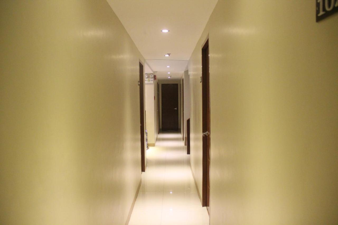 Happytelle Hotel ดิโปลก ภายนอก รูปภาพ