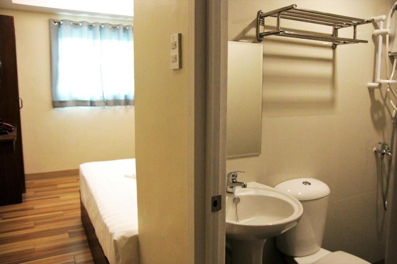 Happytelle Hotel ดิโปลก ภายนอก รูปภาพ